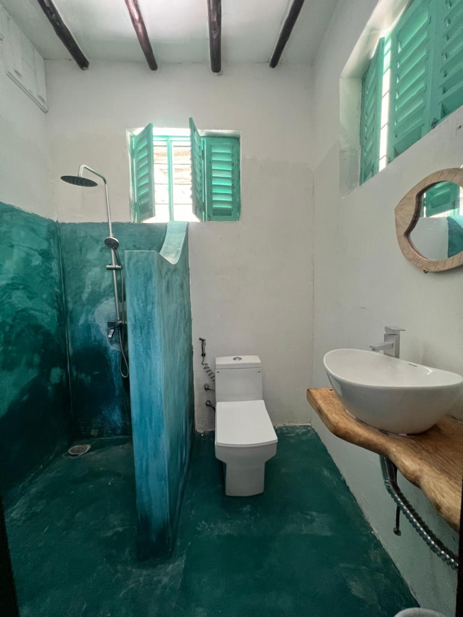 Duara Beach House Hotel Paje Bagian luar foto
